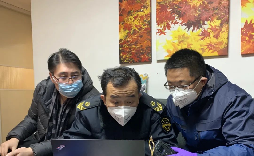 自2017年接到相关线索以来,赵宇翔带领专案组辗转5