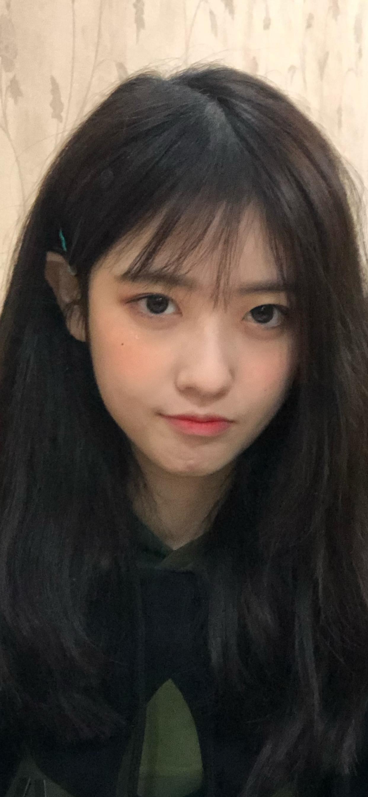 可爱俏皮网红写真手机壁纸