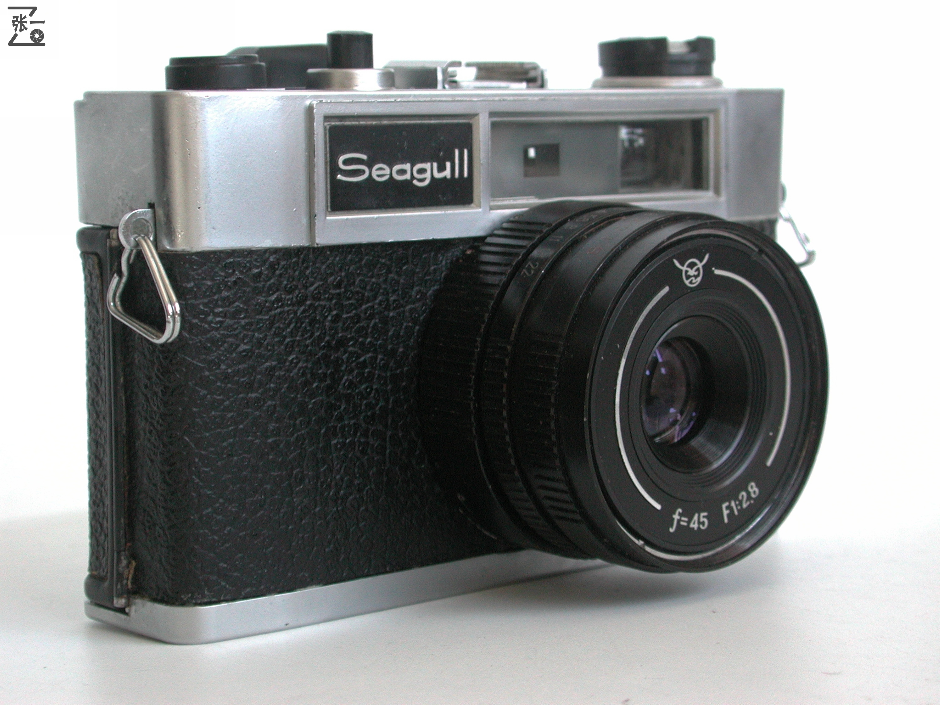 1990年售价120元的海鸥206-a旁轴照相机!中国上海制造!