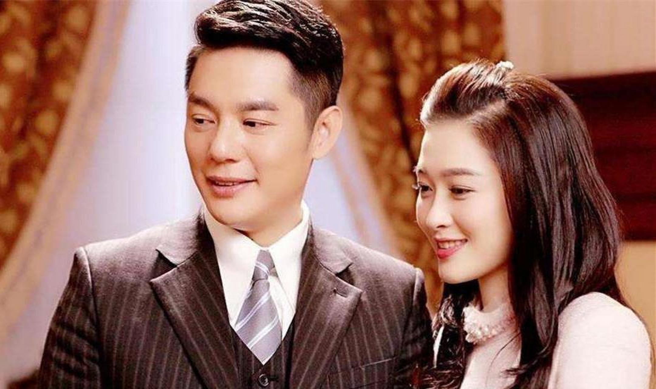 港星周丽淇(现名周励淇)和傅程鹏(现名傅浤鸣)结婚4年半,两人的婚姻不