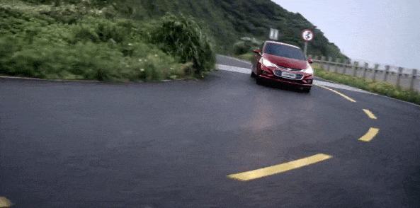 50万莲花For Me真是“换壳”极氪？看LTS工程调校如何打破质疑-有驾