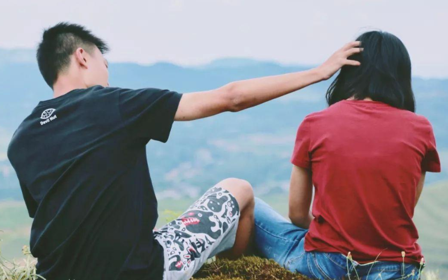 和异性同事一起出差,然后结伴旅游aa制,如今很受欢迎!