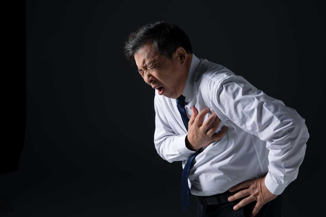 心脏有时突然痛一下,是怎么回事?