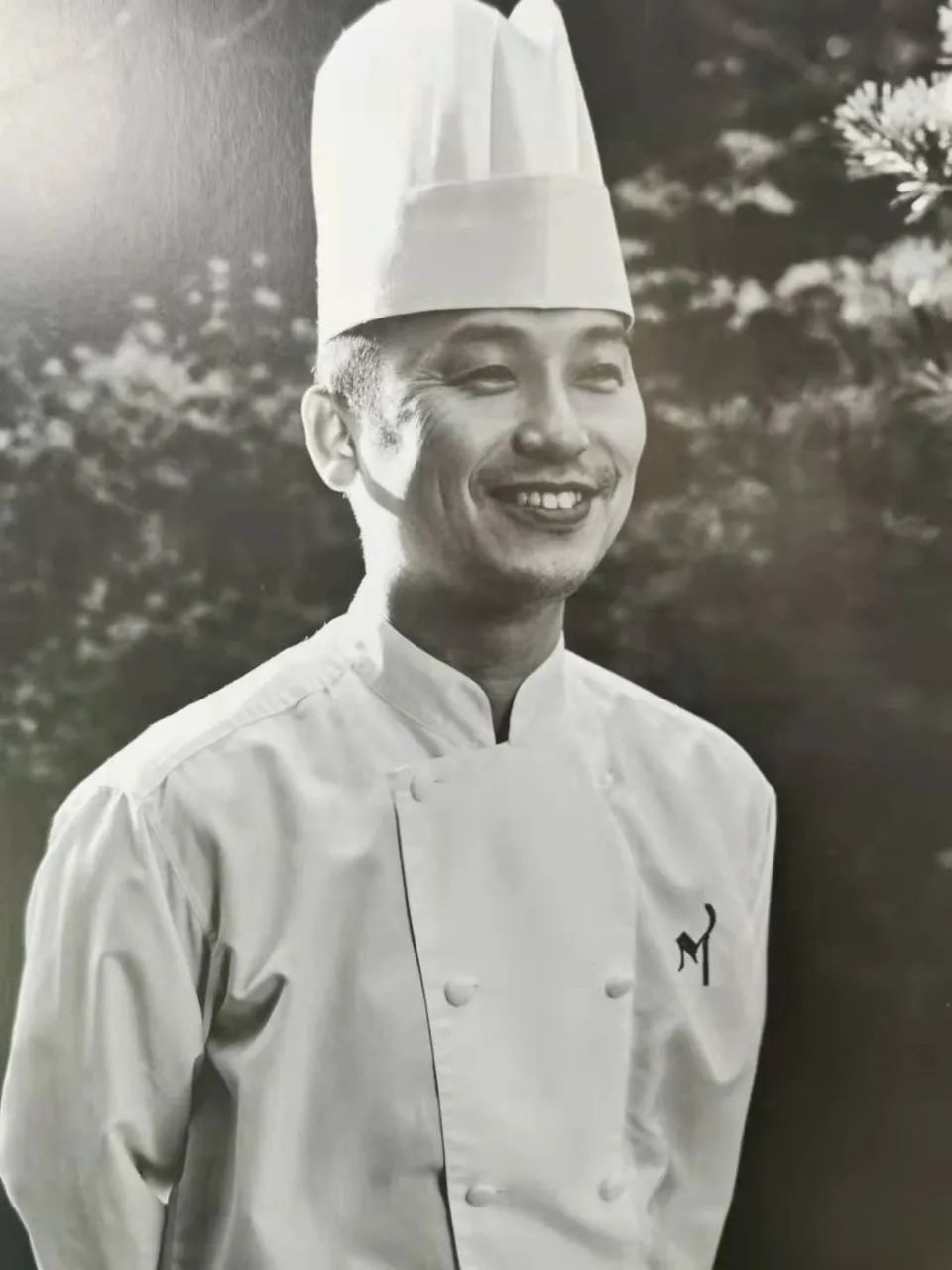 人均客单价翻10倍的「盘饰甜点」,看这5位新锐糕点师!