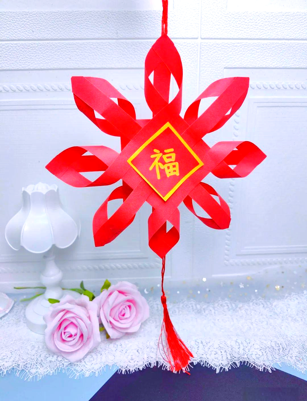 新年手工:和孩子一起制作简单美观的新年挂饰