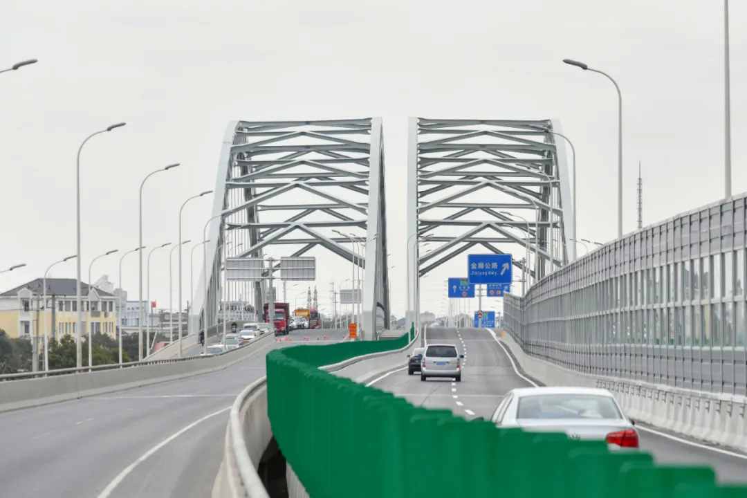 今天,金山大桥正式通车!