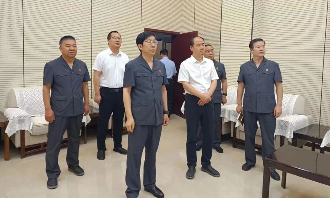 徐志强调研指导市中级人民法院工作