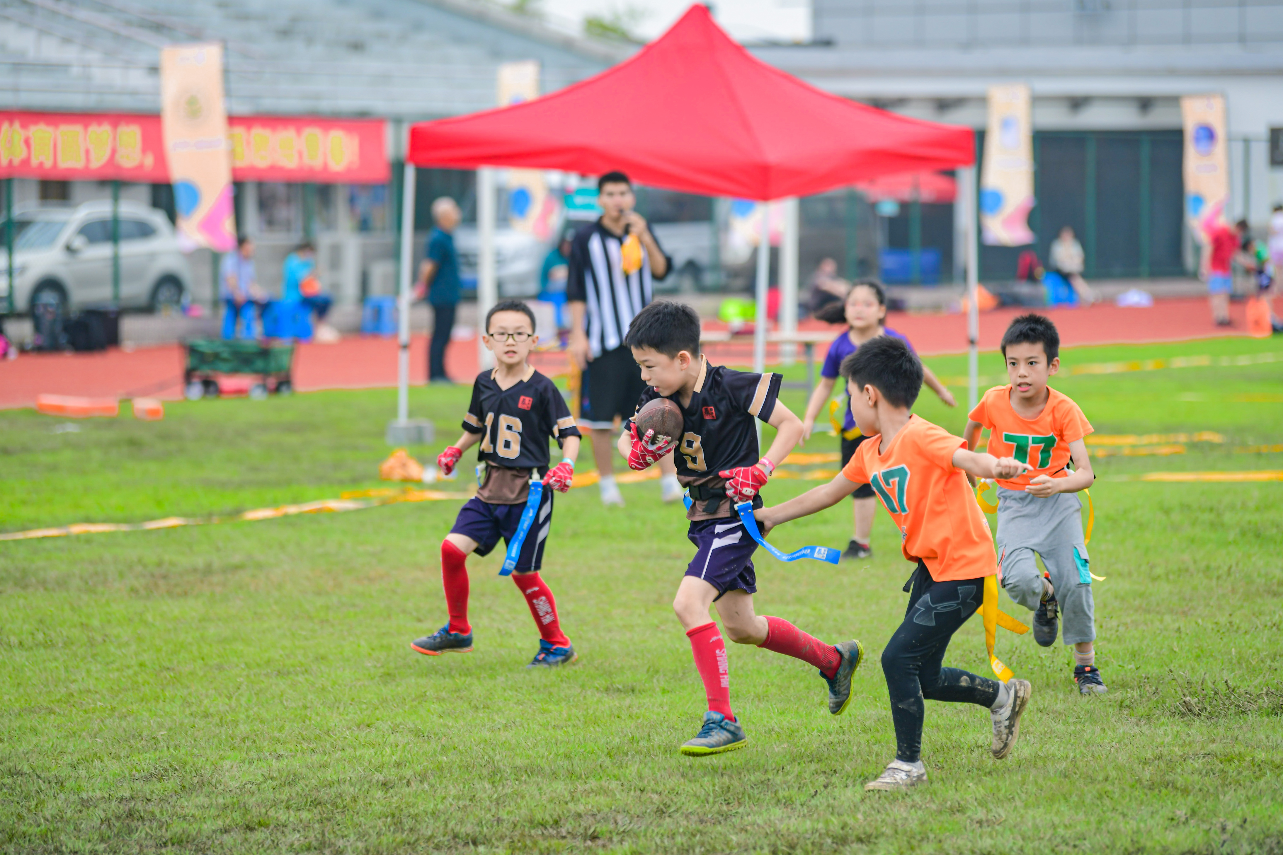 构建青少年腰旗橄榄球赛事体系,蓁蓁体育秋季系列赛事圆满结束