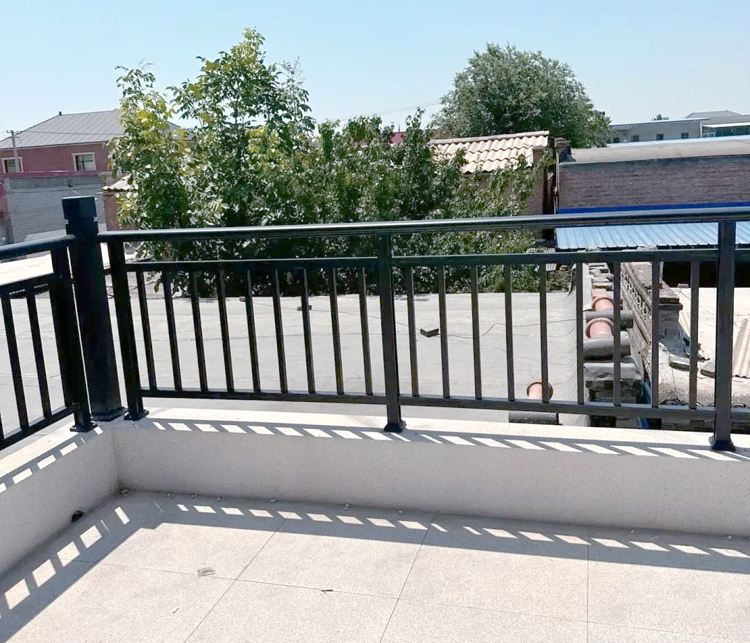 探秘女儿墙:为何被命名为"女儿墙"及多种功能解析