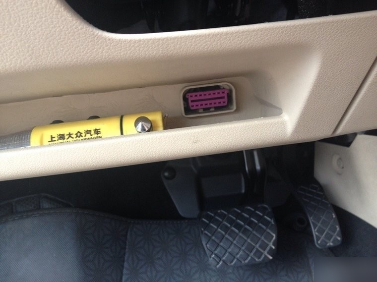 汽车obd接口在什么地方