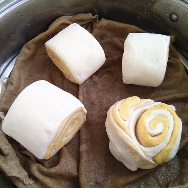 红薯花卷,暄软好吃,样子好看