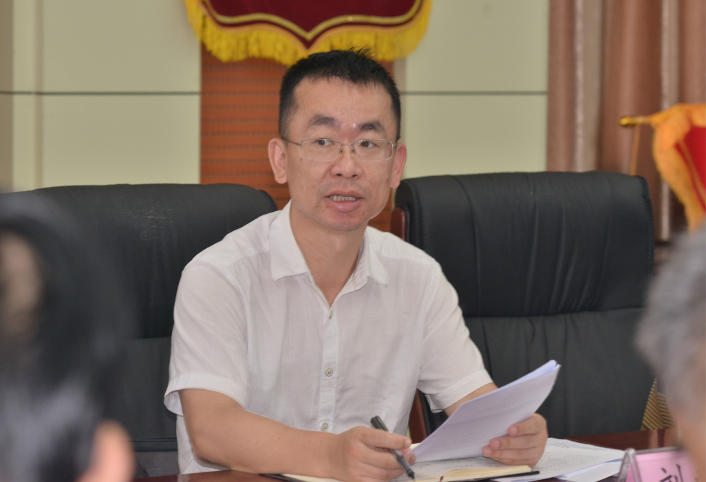 市政府副市长郑连胜到市农科院调研种子创新发展工作