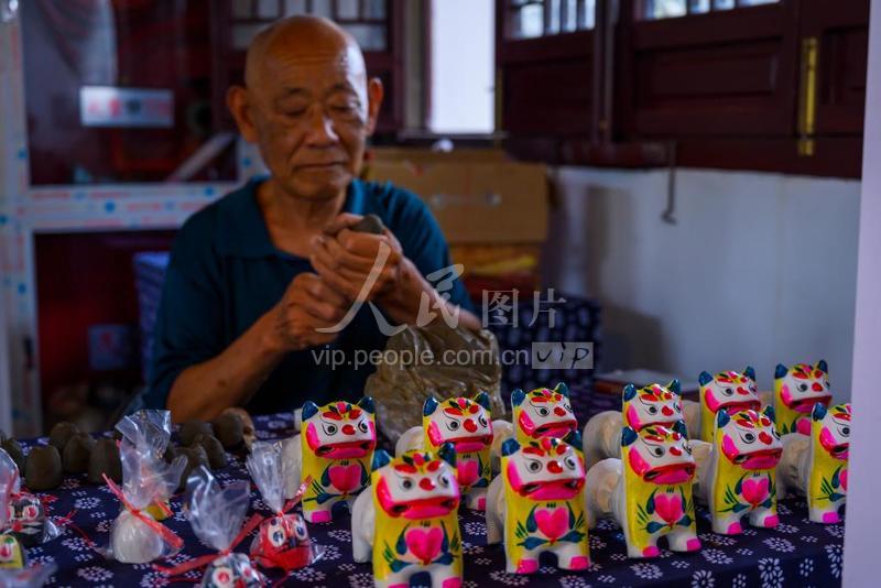 苏州:老苏州传统非遗"皮老虎"亮相端午文化旅游节