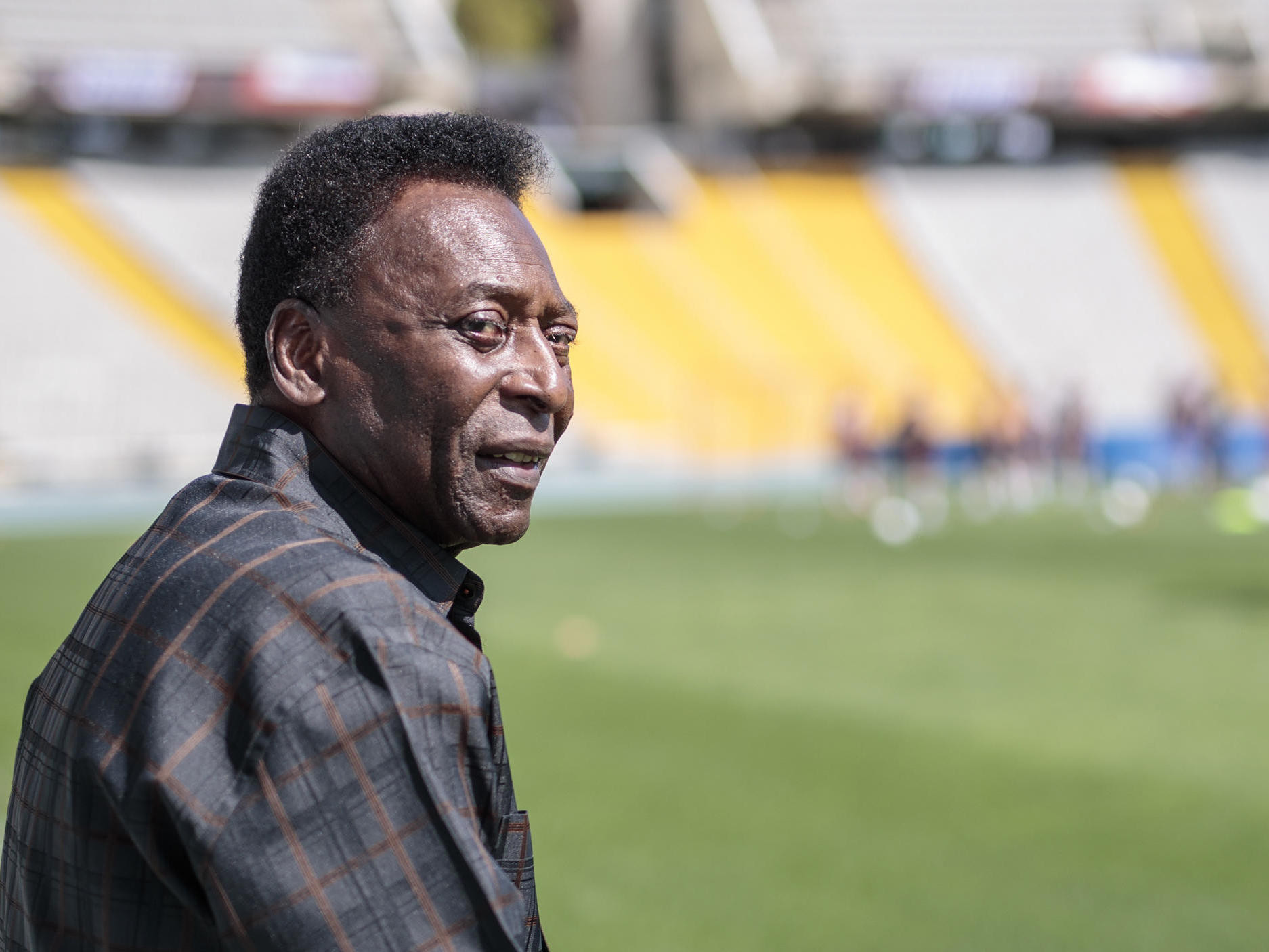 今日人物|"球王"贝利逝世!他为足球而生,就像贝多芬为音乐而生