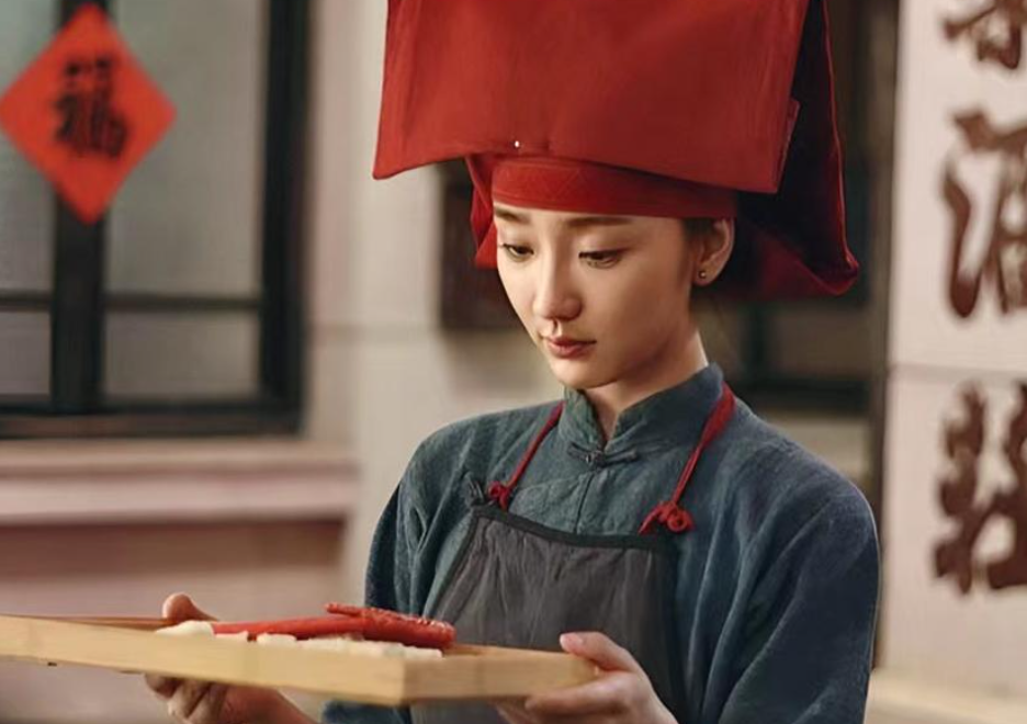 肖燕回应改年龄 粉丝:看来南洋女儿情火了