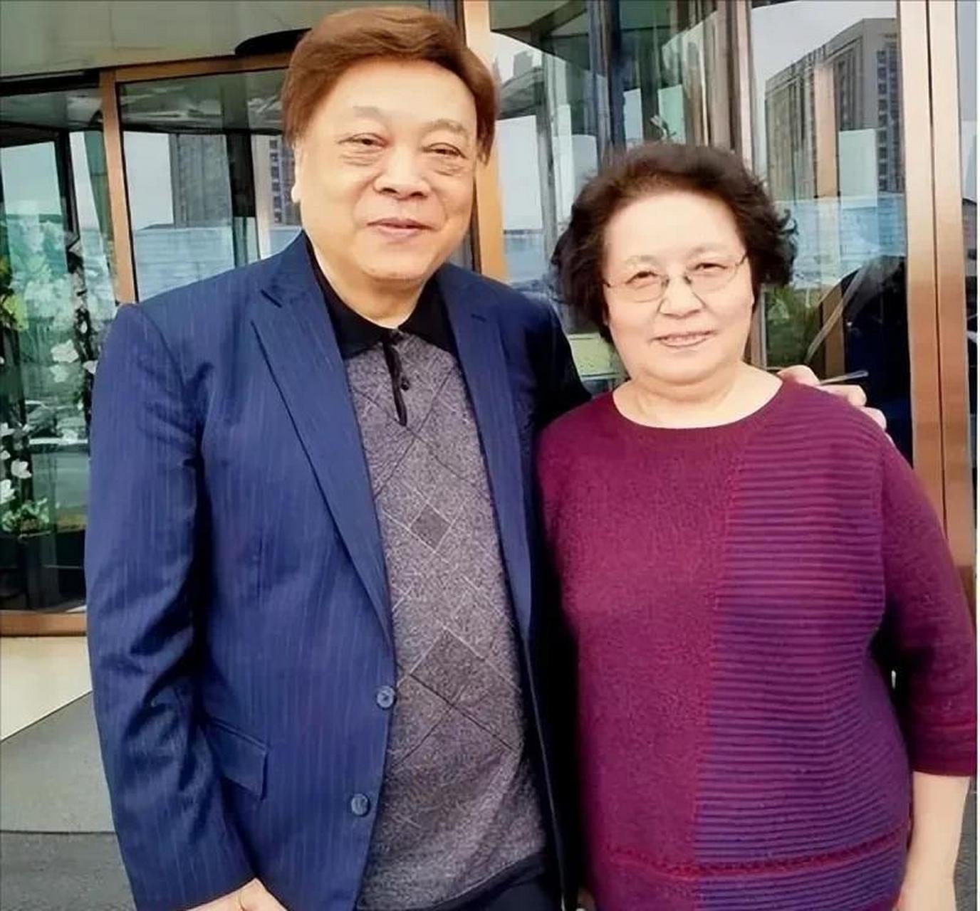 "赵忠祥瞒着妻子和我保持了7年的不正当男女关系,让我饱受折磨与虐待