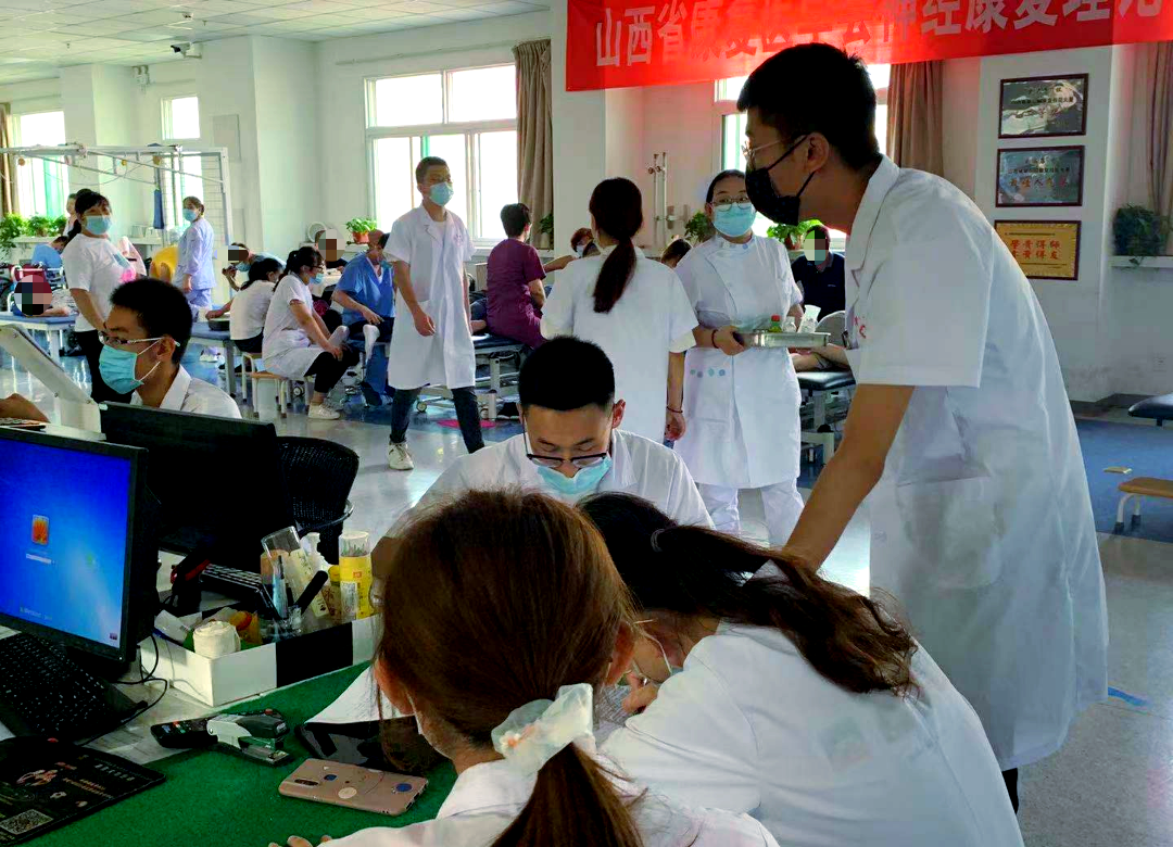 包含友谊医院陪诊协助挂号康复训练专业指导，恢复效果更佳的词条