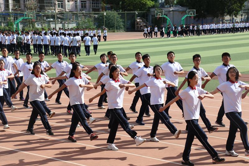 北京汇文中学组织开展2021,2022级高中学生军训活动