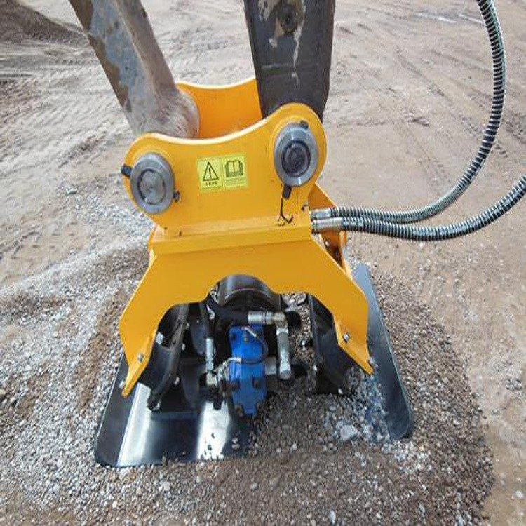 挖掘机液压平板振动夯 道路维修夯实器 地面夯实机