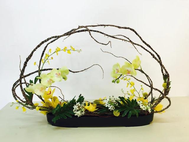 从15岁入行的花店小工,到"中国杯"亚军,花艺国赛金奖选手导师——花艺