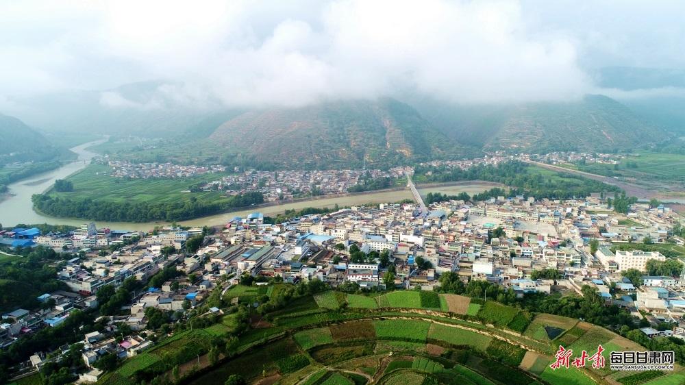 云雾绕山川 洮水穿古镇 诗画田园岷县中寨镇