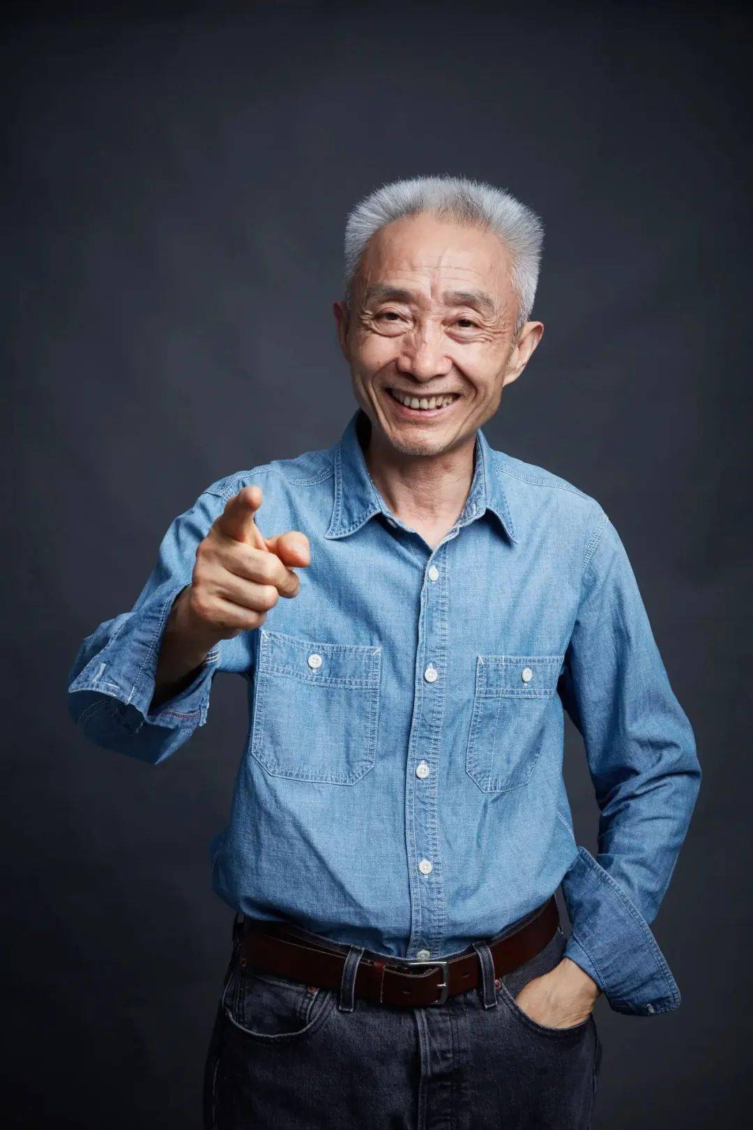 戴建业教授:我妻子一盒抗癌药要5万块,别跟我谈什么文人风骨!