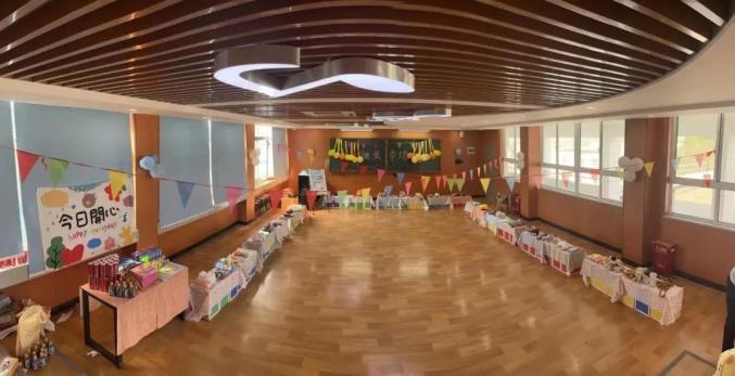 儿童友好∣任岩松中学联合宁波银行丽岙支行举办"跳蚤市场"活动