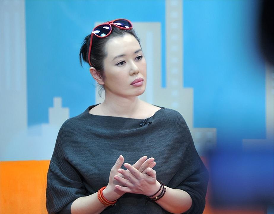 绯闻女神黄渤:神秘爱情12年,身价40亿!