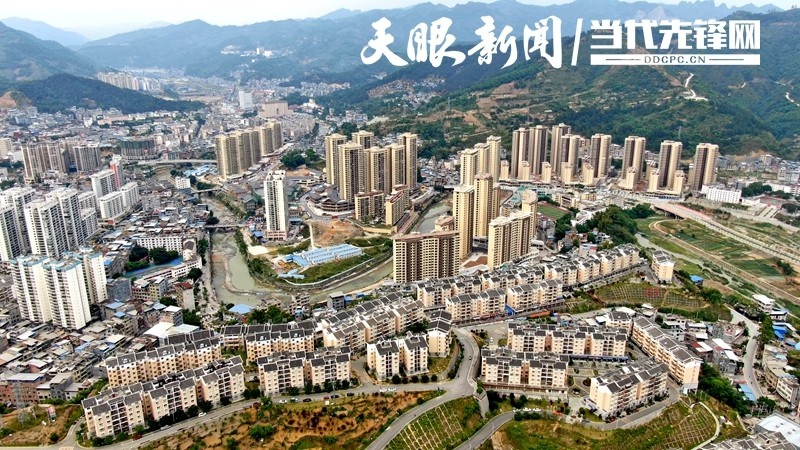 望谟县城全景图片图片