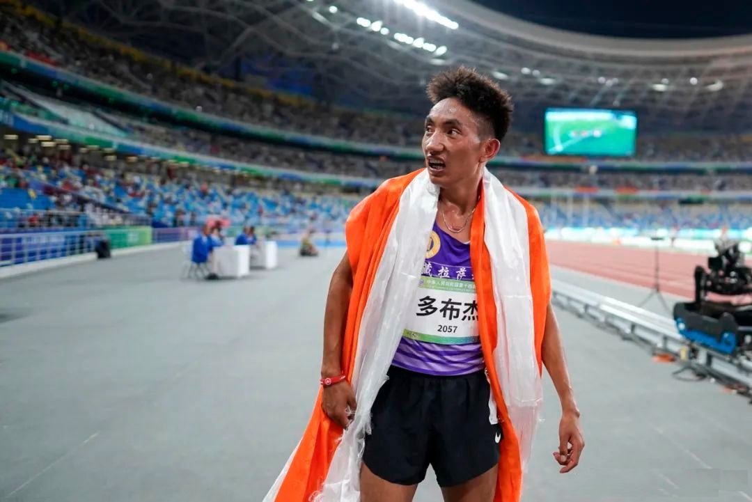 3天2金!多布杰再夺全运会男子5000米冠军!