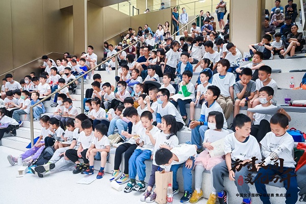 江铸久:一次观赛,一堂课,一分成长