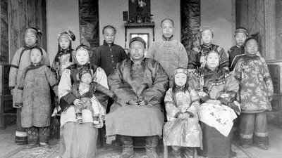 曾国藩撞见左宗棠看小妾洗脚,怒出一上联,竟成了俩人互敬的铁证