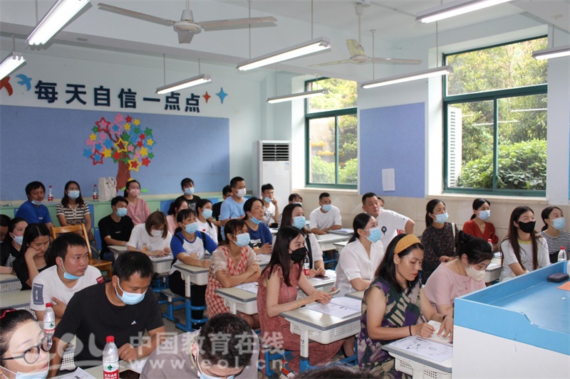 杭州市和睦小学召开2022级新生家长会