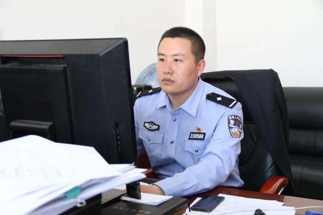 「教育整顿·凡人小事」大庆市龙凤检察院"斜杠青年"——杨泽明