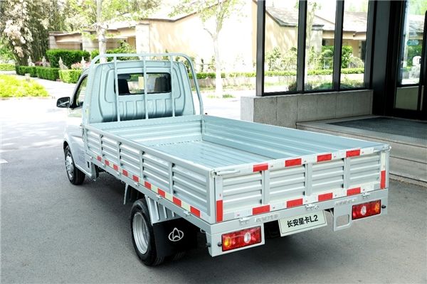 长安星卡l2物流微卡新选择