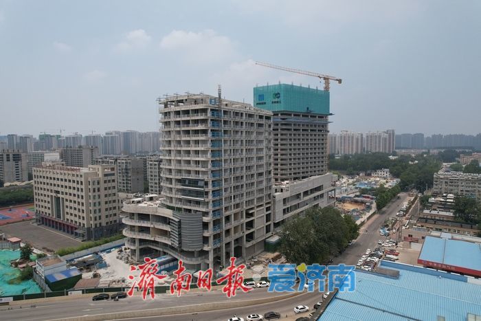 济南轨道交通2号线腊山站上盖商业综合体稳步推进