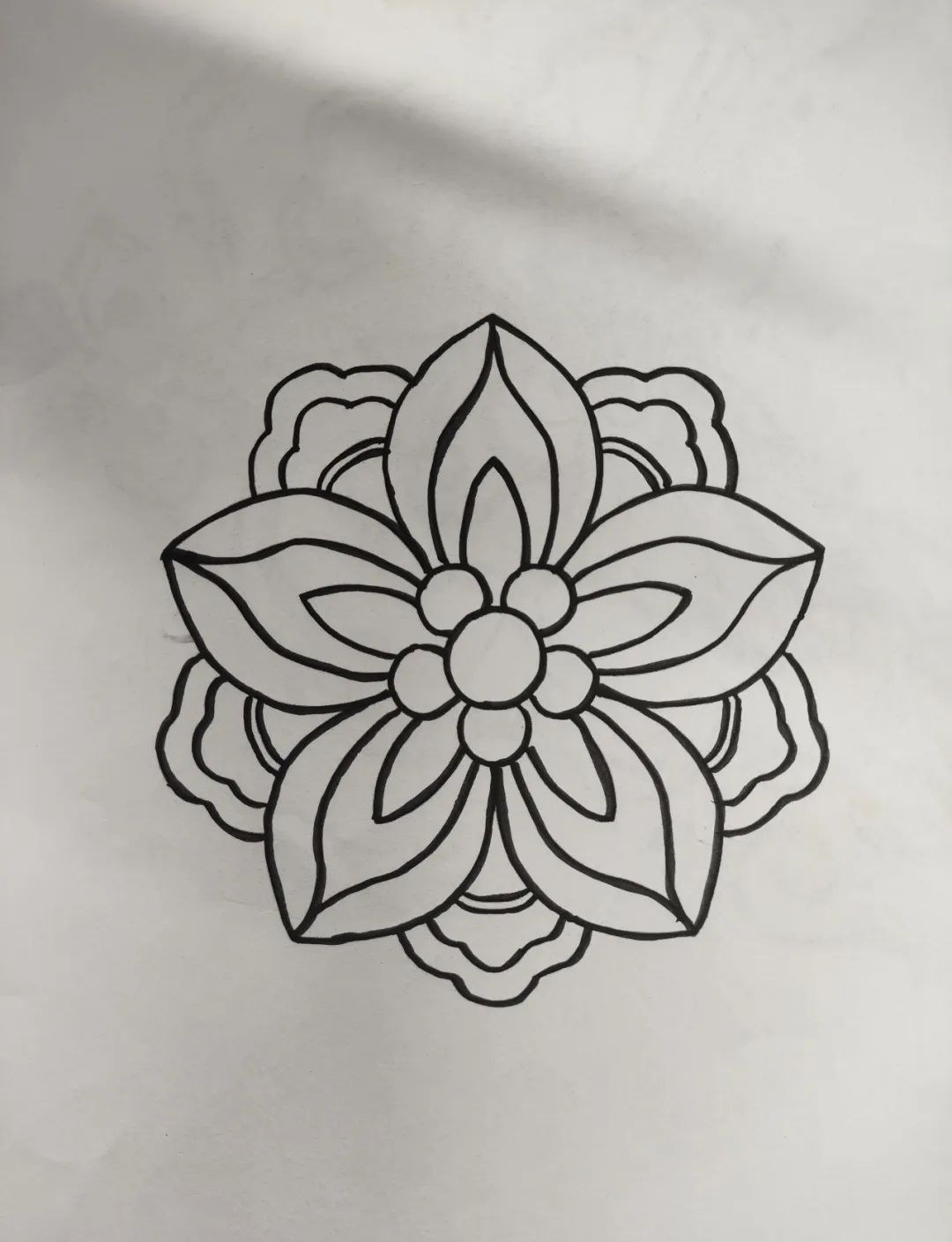 感受数学之美,淇县太行中学轴对称图形设计大赛精彩回顾