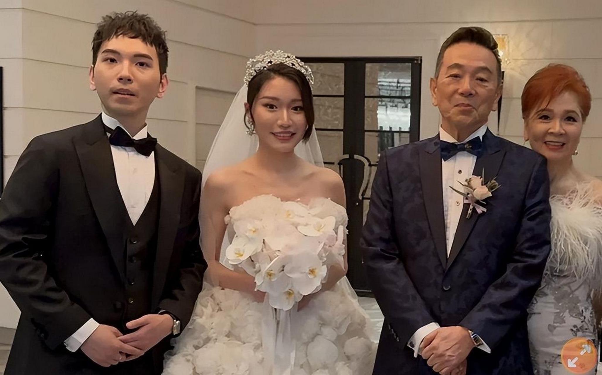 被誉为"爸爸专业户"的知名演员张晨光与其妻子一同现身儿子的婚礼