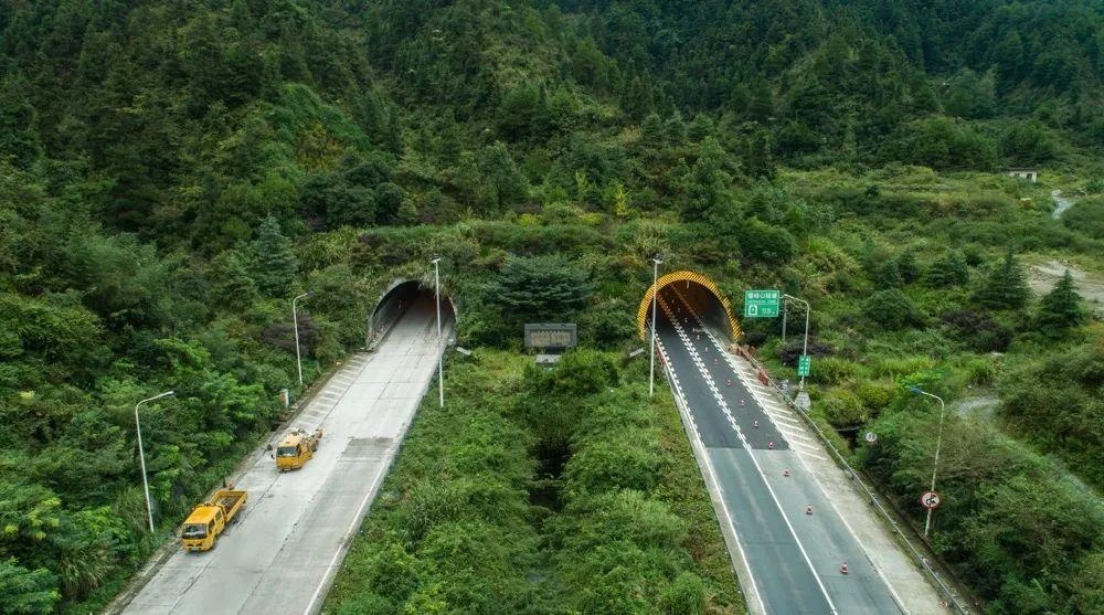 雪峰山隧道全国排第几图片