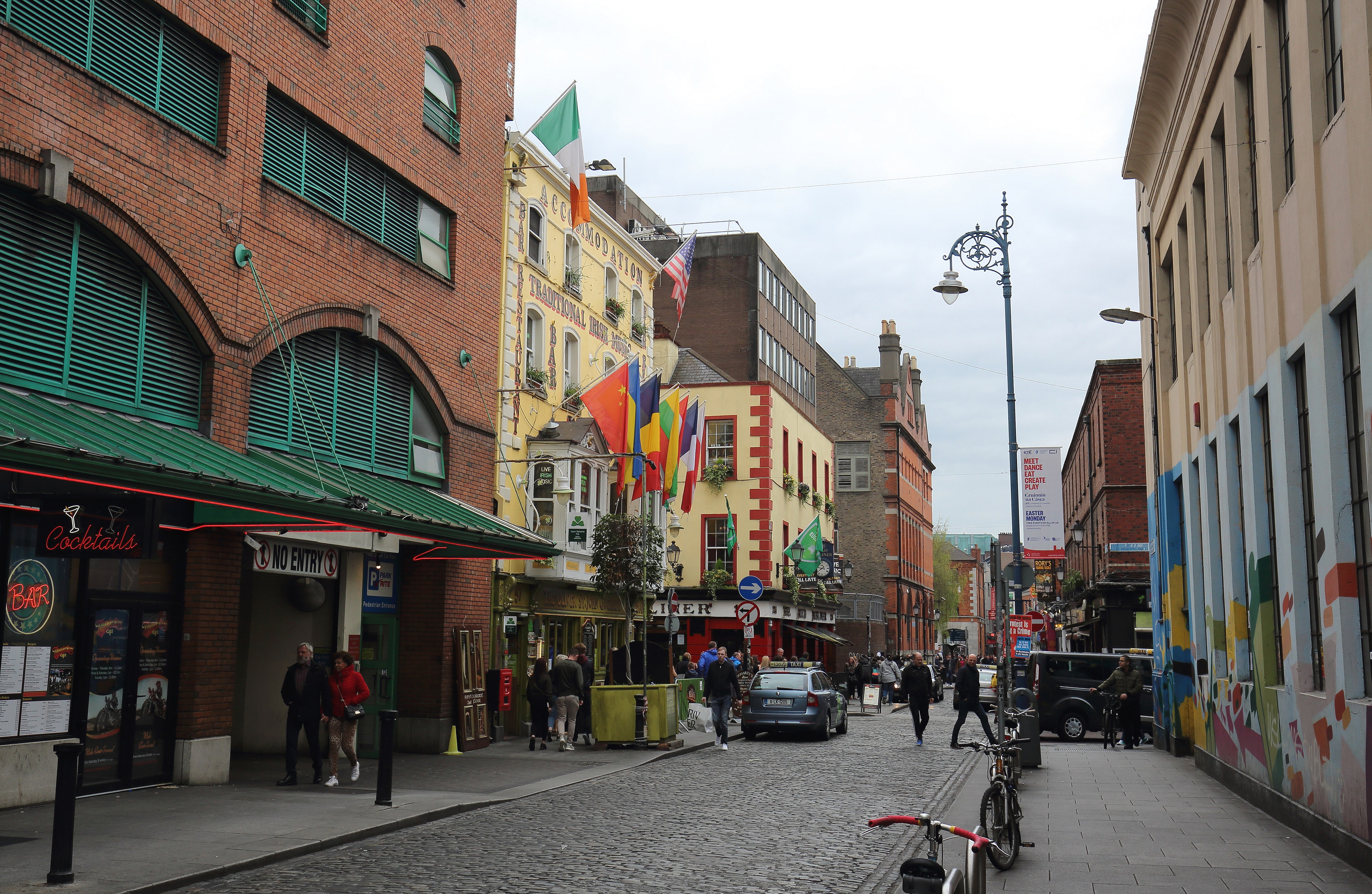 拜登爱尔兰岛之行意欲何为?