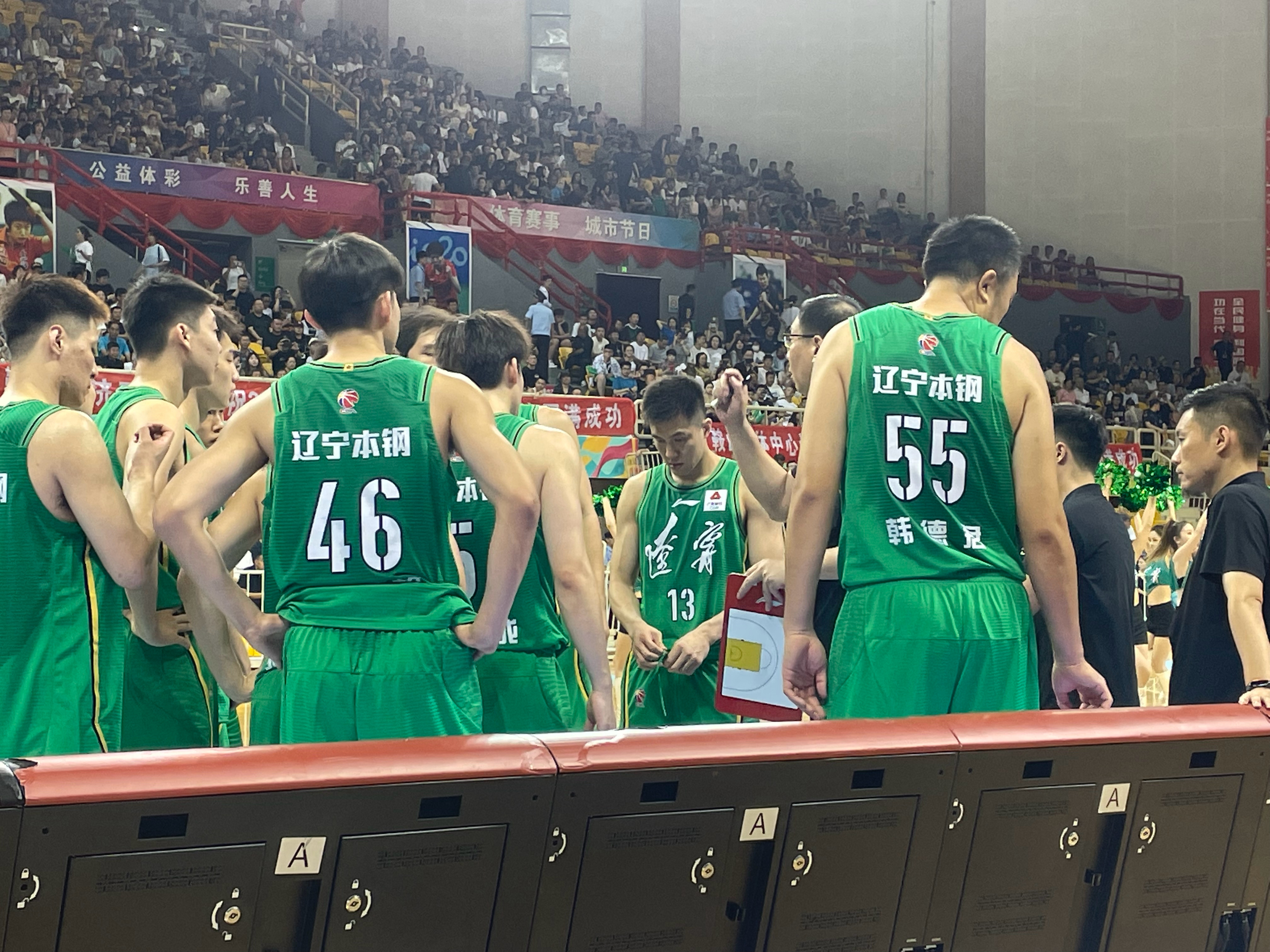 辽宁男篮18分大胜山东,新后场双子星闪耀,杨鸣重点培养14 5新星