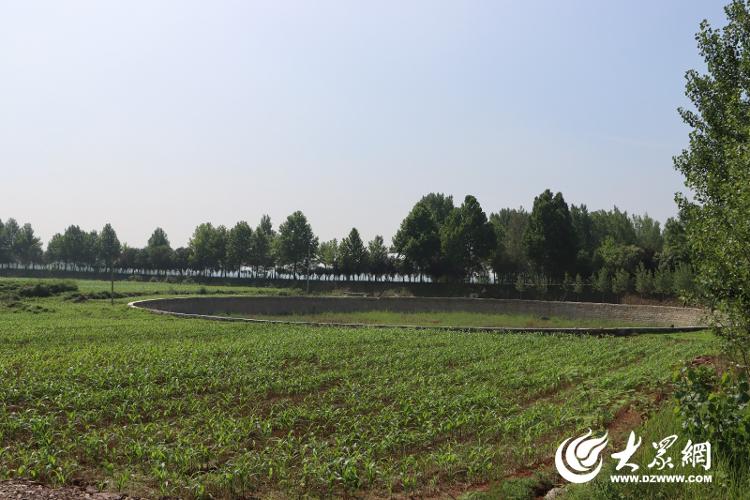 滕州市大坞镇举办庆"七一"暨洪山口大会战实景展现活动仪式