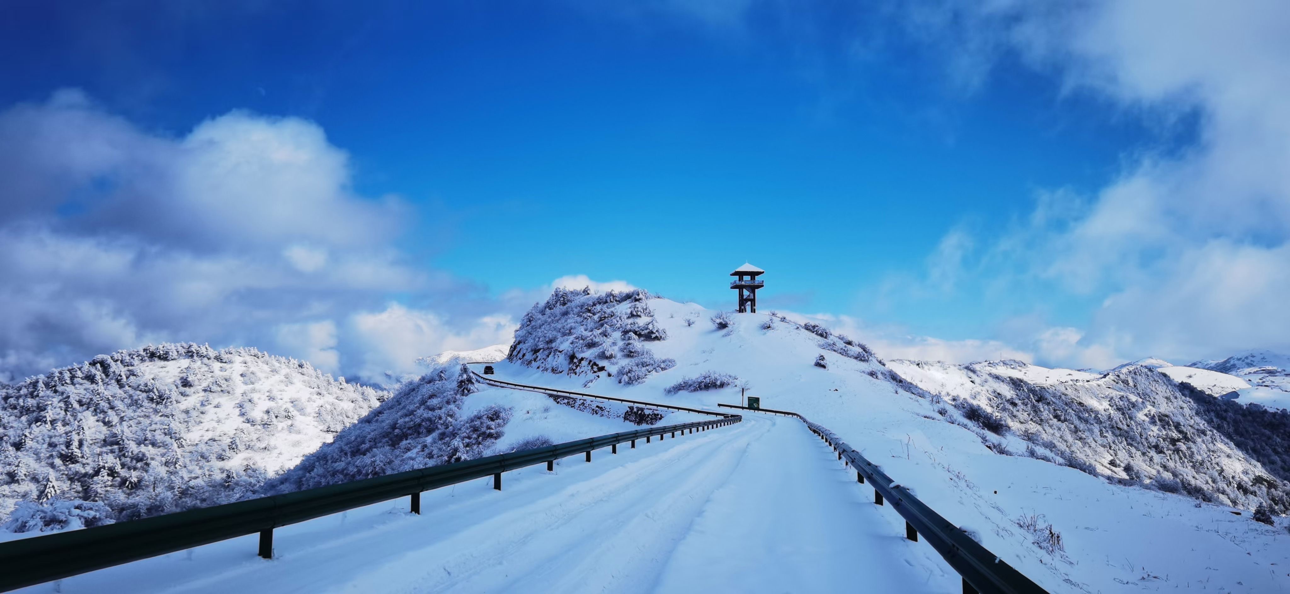 重庆城口:雪后初晴 美若仙境