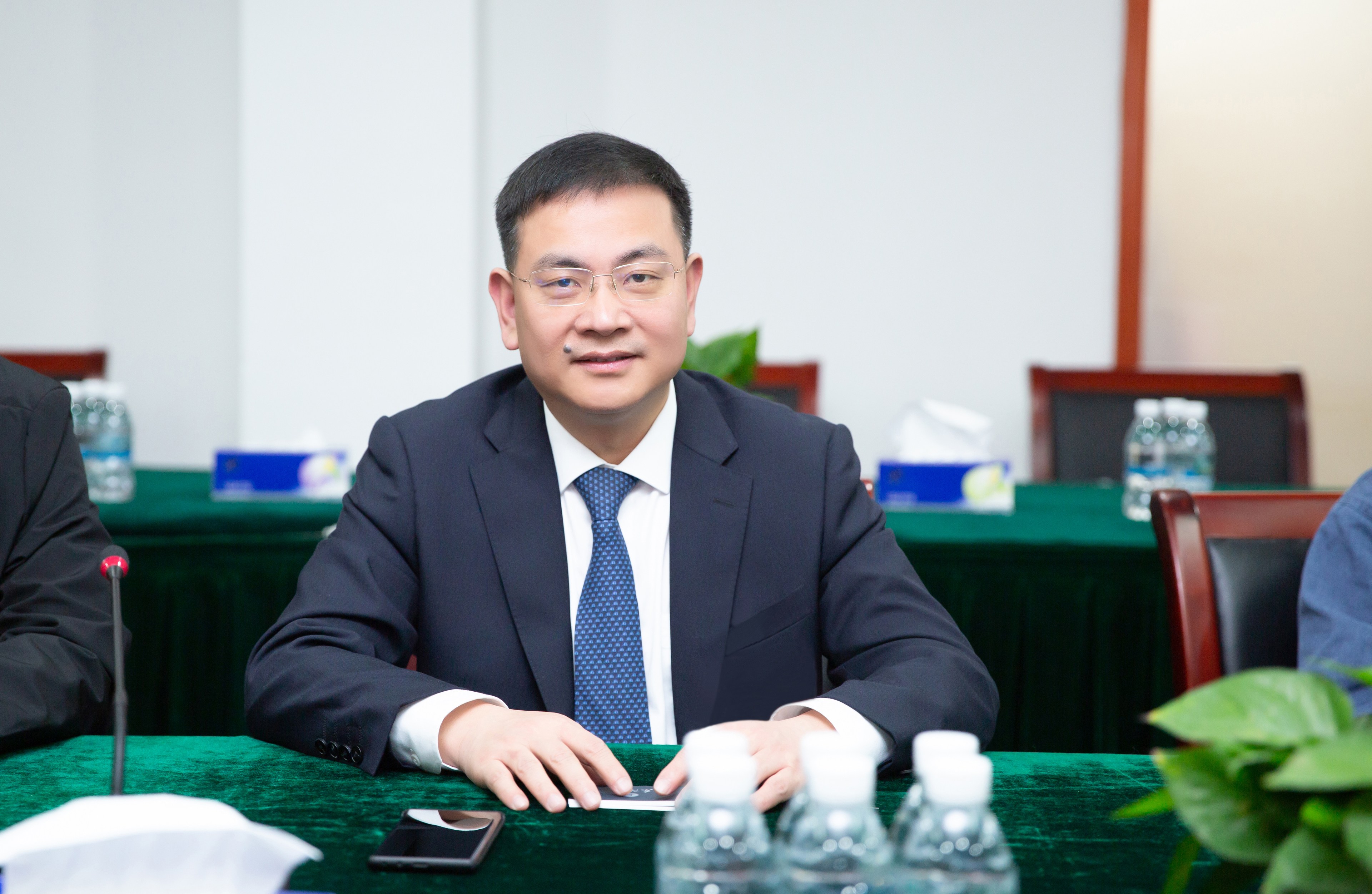 全国人大代表,东阳光董事长张红伟:参考西医结构,构建现代中医药服务