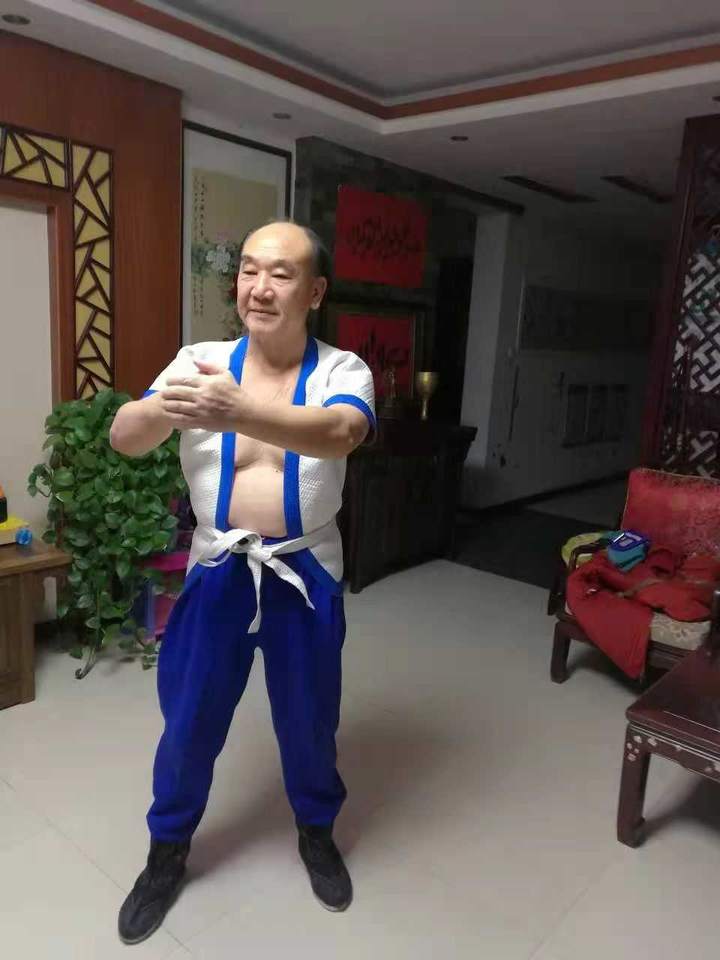 寻踪济南玩家(二)摔跤世家马连年