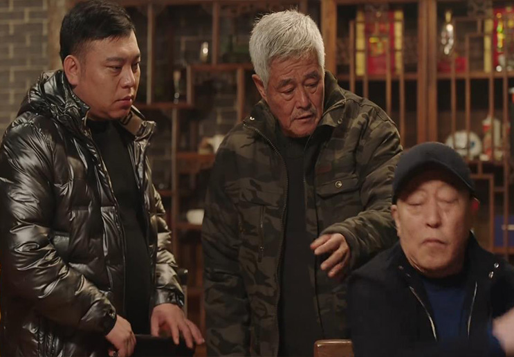《乡村爱情14》王木生不偷偷监视老胡,却被耍了,智商真低