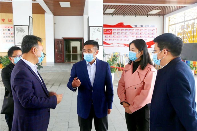 杨守奎检查指导洋县教育重点工作