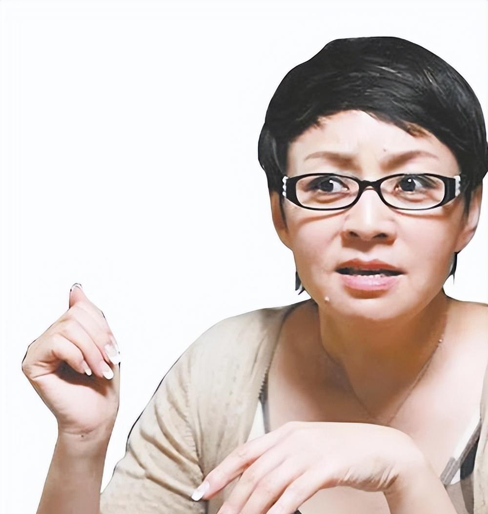 宋丹丹惊曝身世之谜,网友惊呼!