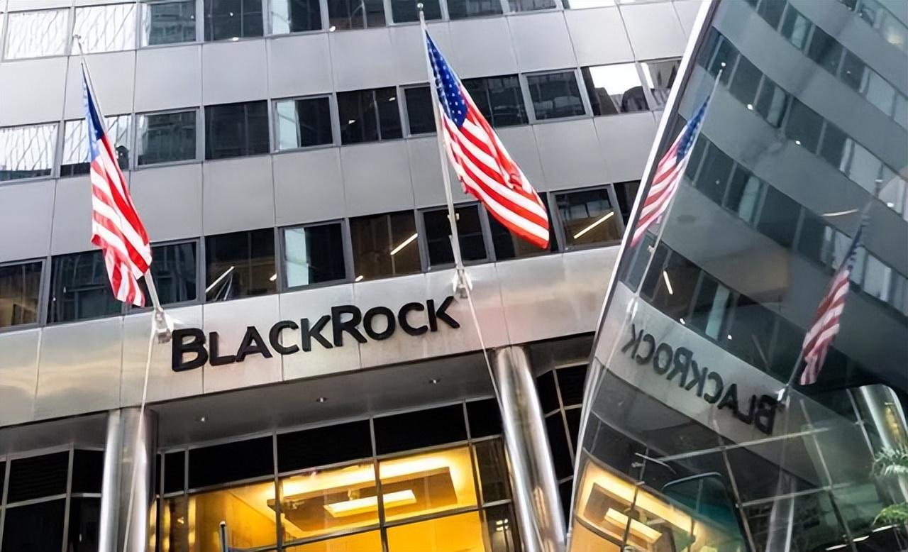 乌克兰卖国还债,美国贝莱德集团大捞好处