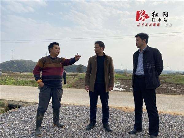 何福明调研生姜生产基地,农资保障